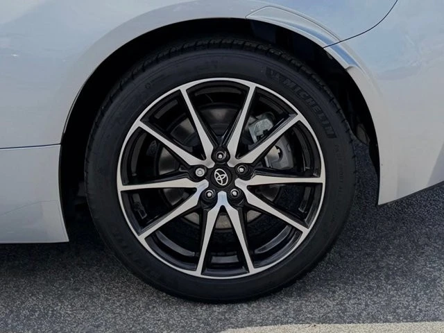2023 Toyota GR86 2nd Gen - Image 11 of 30