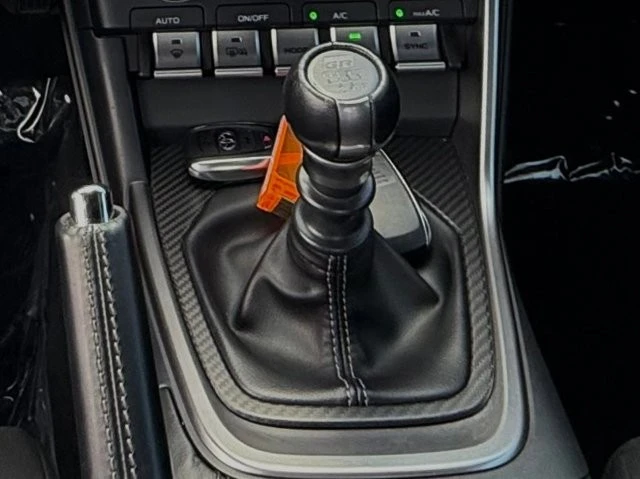2023 Toyota GR86 2nd Gen - Image 25 of 30