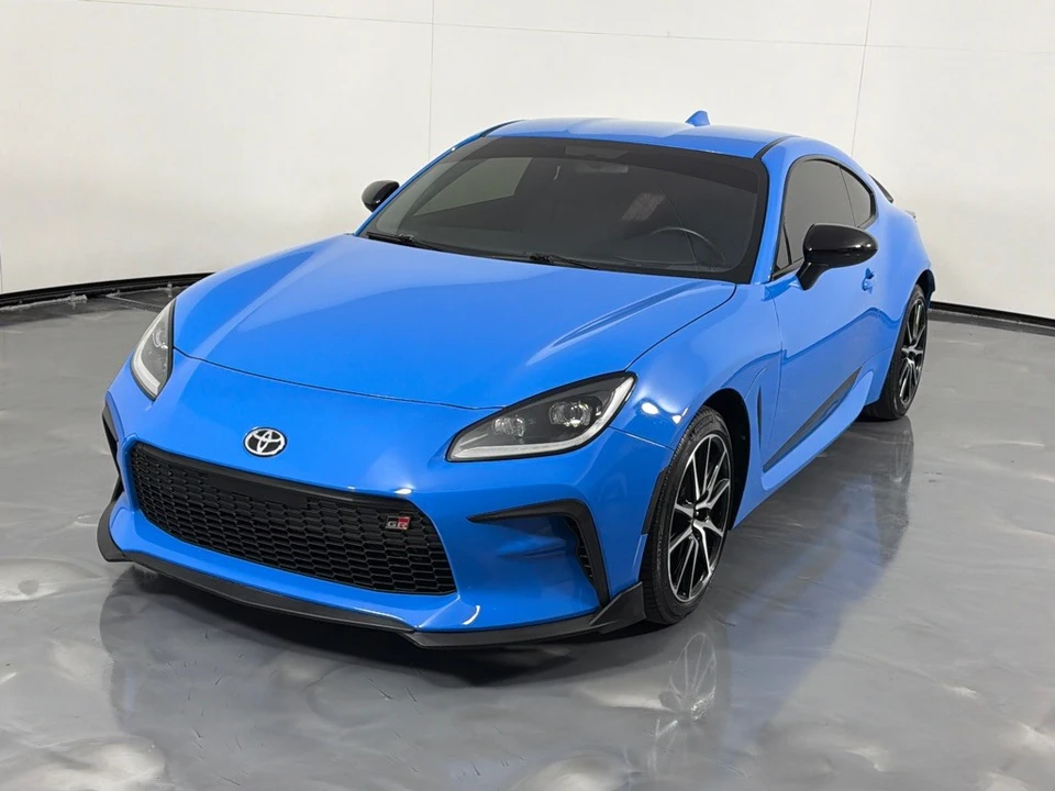2023 Toyota GR86 2nd Gen - Image 10 of 23