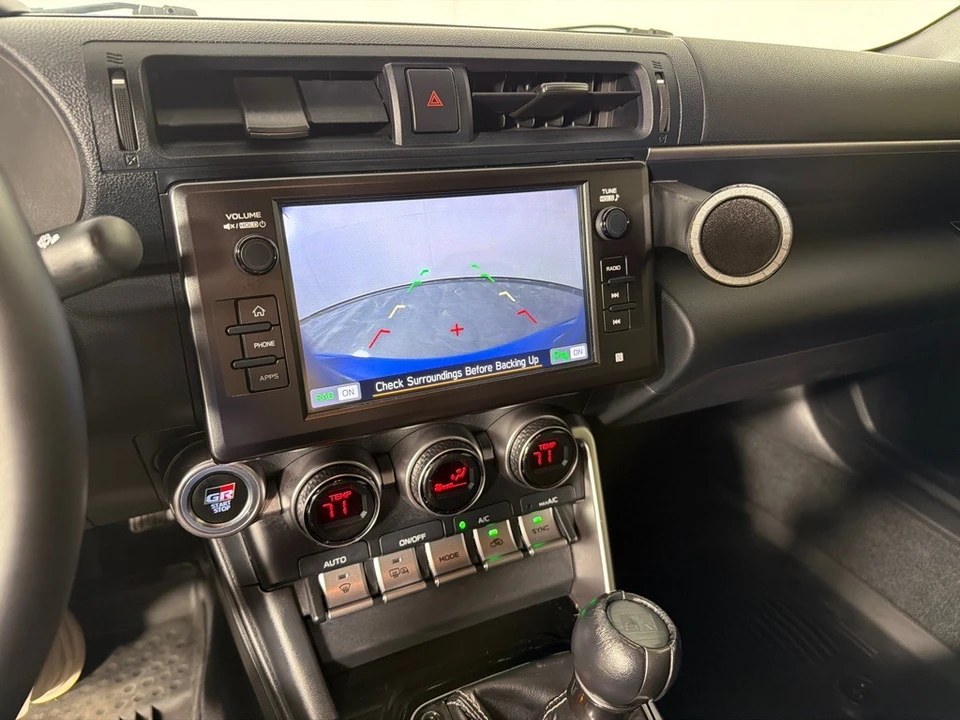 2023 Toyota GR86 2nd Gen - Image 16 of 23