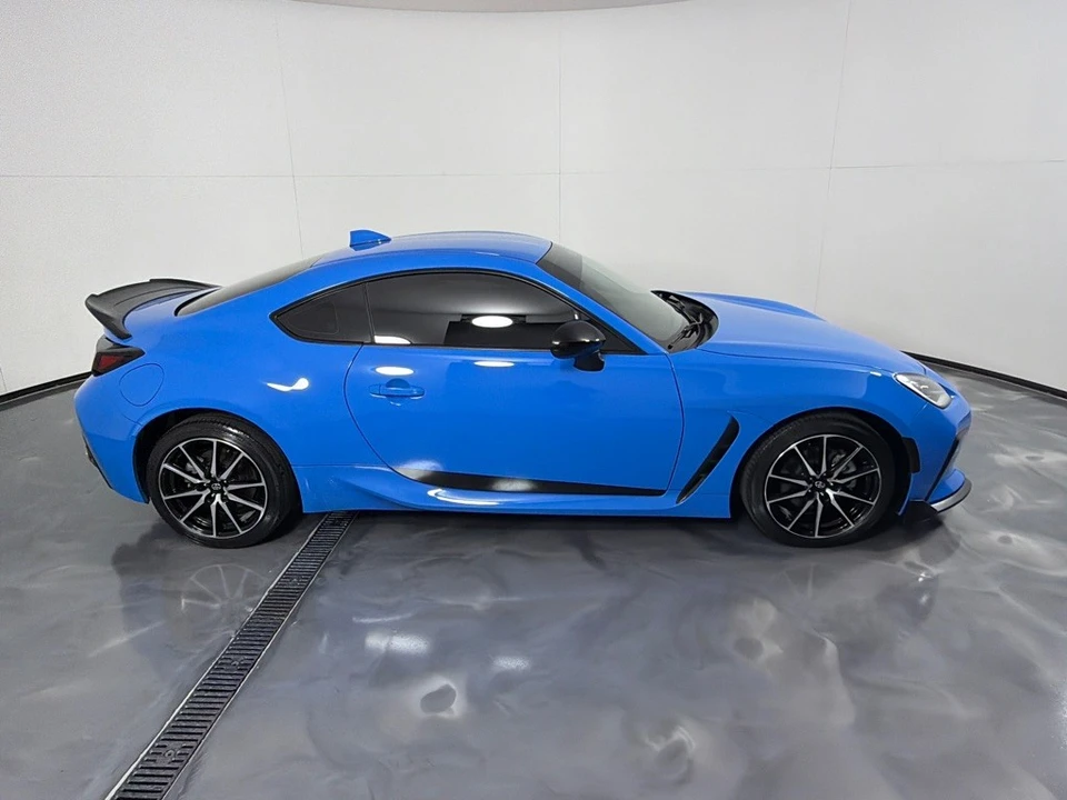 2023 Toyota GR86 2nd Gen - Image 4 of 23