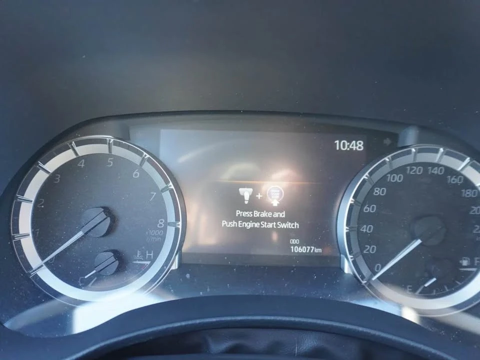 2023 Toyota Highlander - Image 13 of 17