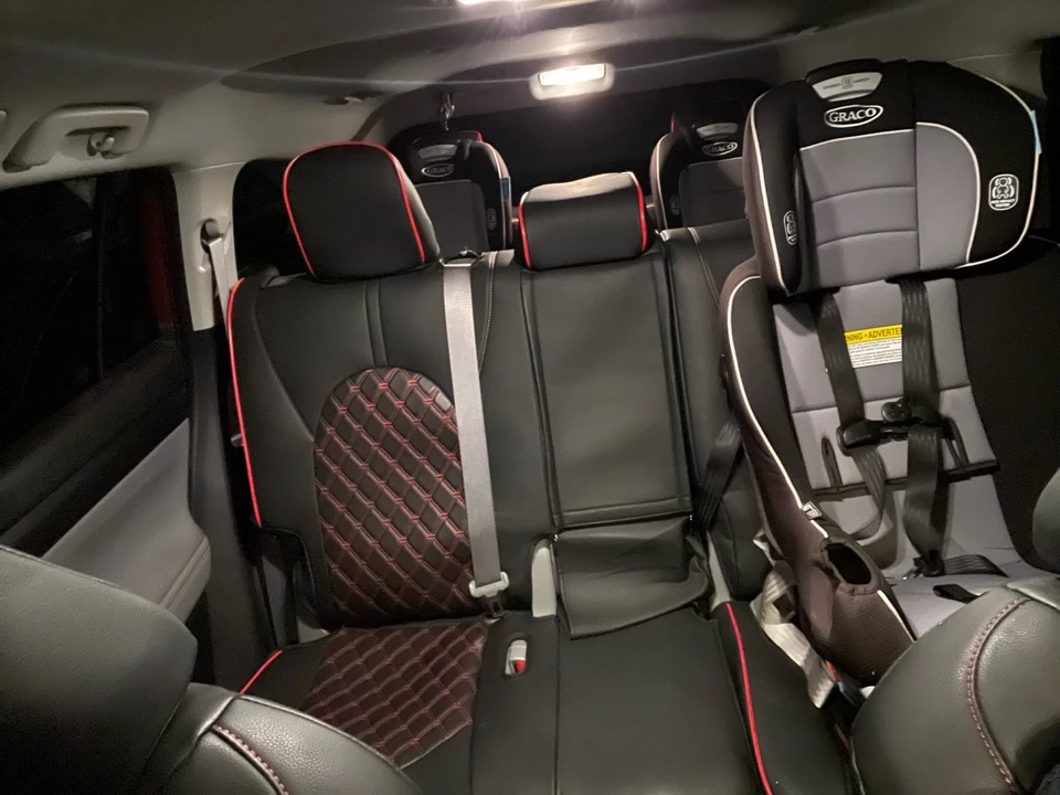 2023 Toyota Highlander - Image 16 of 17