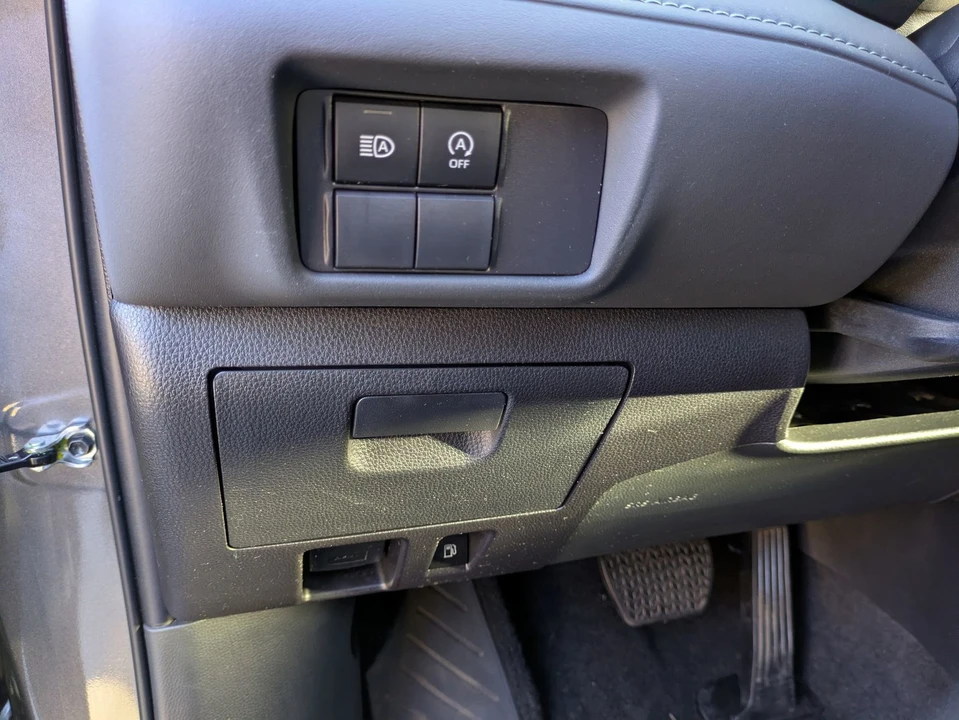 2023 Toyota Highlander - Image 17 of 21