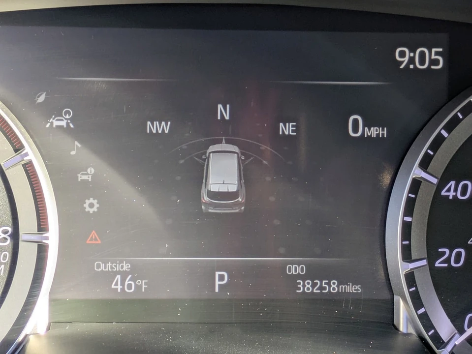 2023 Toyota Highlander - Image 21 of 21