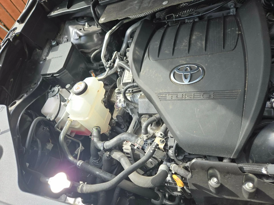 2023 Toyota Highlander - Image 8 of 21