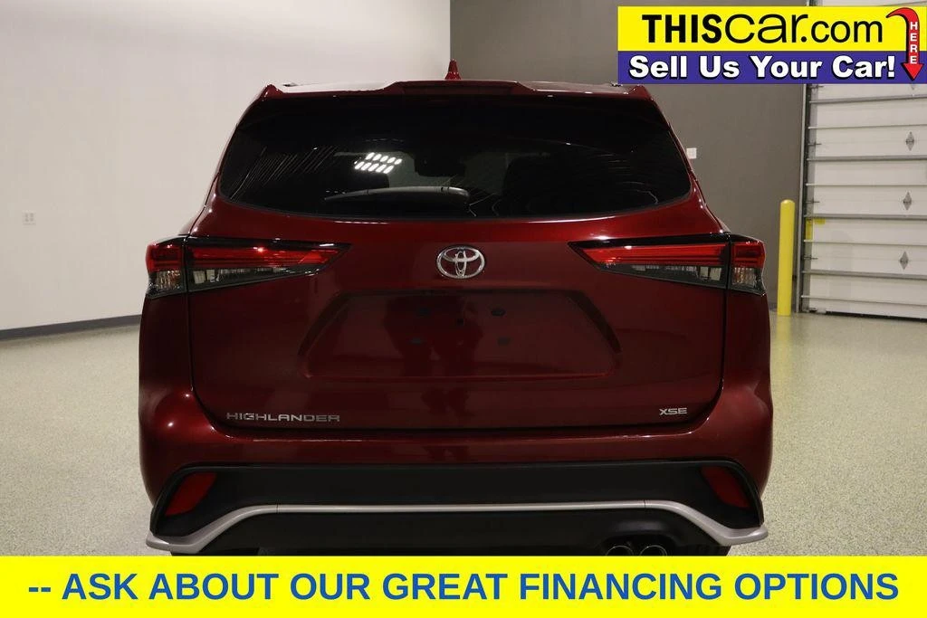2023 Toyota Highlander - Image 8 of 21