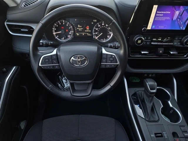 2023 Toyota Highlander - Image 12 of 12