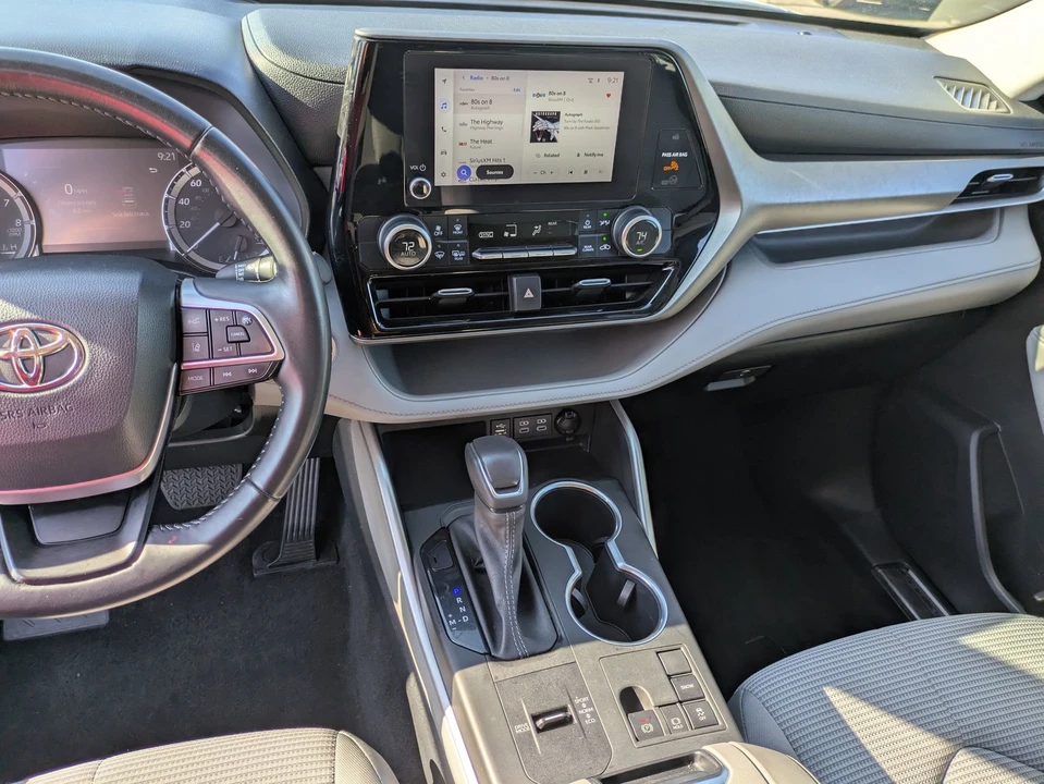 2023 Toyota Highlander - Image 21 of 21
