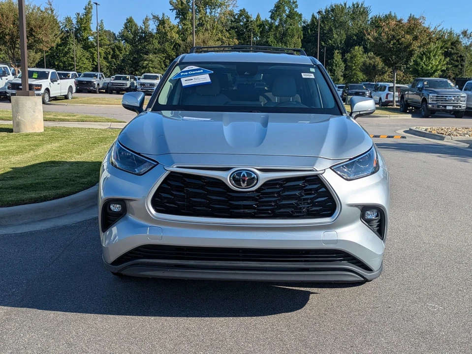2023 Toyota Highlander - Image 9 of 21