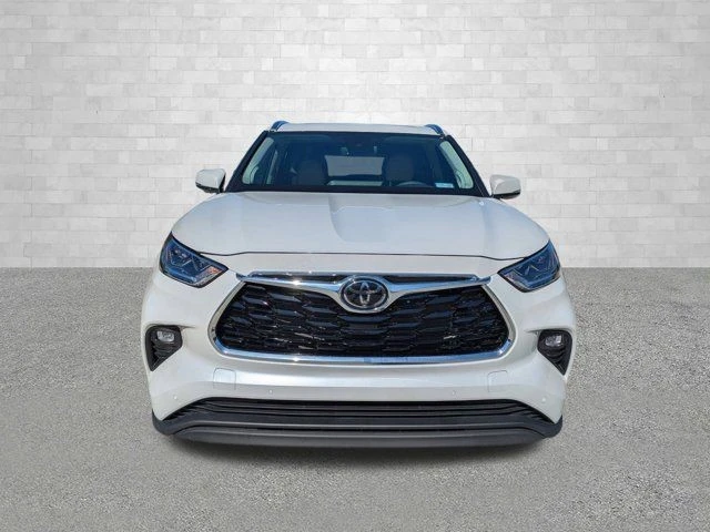 2023 Toyota Highlander - Image 6 of 21