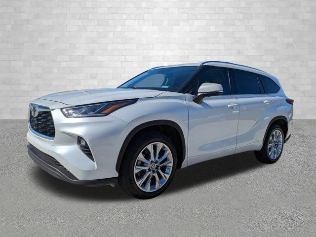 2023 Toyota Highlander - Image 5 of 21