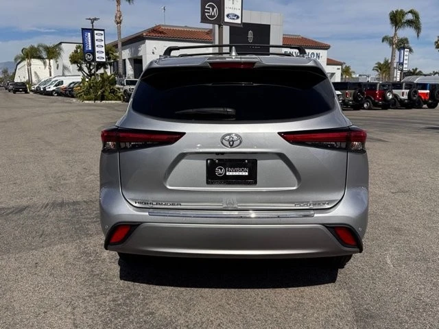 2023 Toyota Highlander - Image 11 of 21