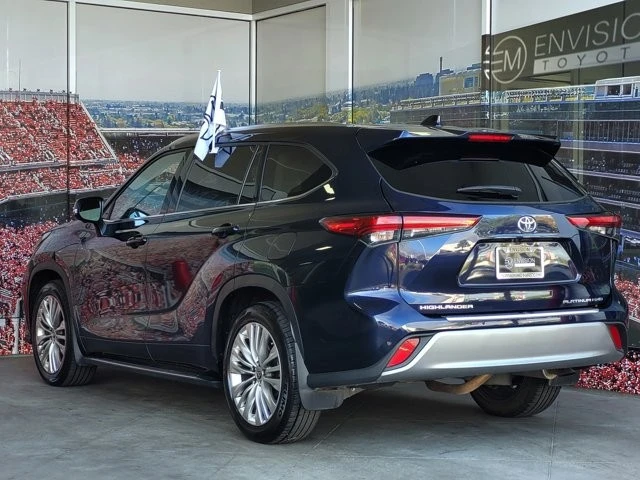 2023 Toyota Highlander - Image 5 of 12