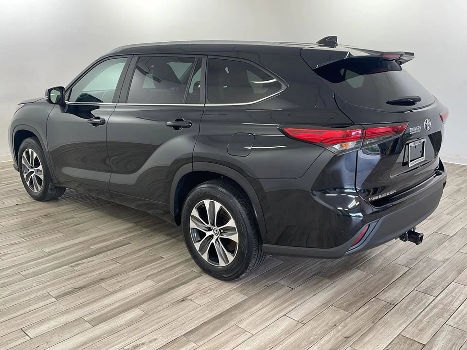 2023 Toyota Highlander - Image 5 of 16