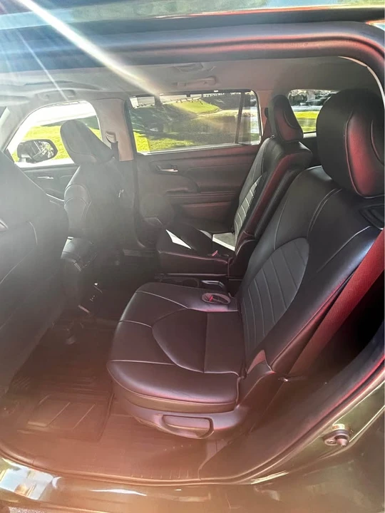 2023 Toyota Highlander - Image 5 of 5