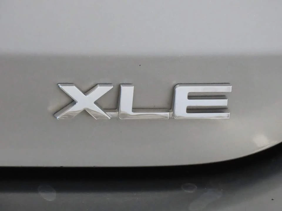 2023 Toyota Highlander - Image 5 of 13