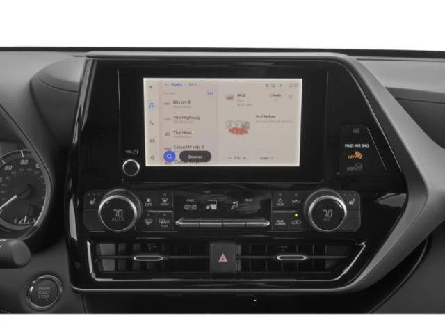2023 Toyota Highlander - Image 10 of 12