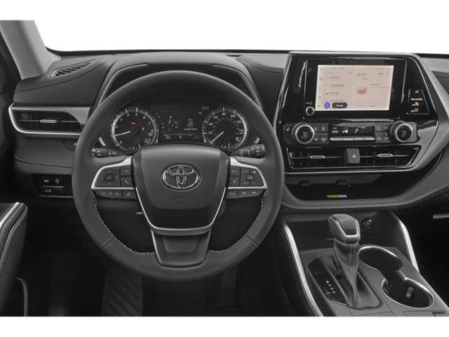 2023 Toyota Highlander - Image 7 of 12