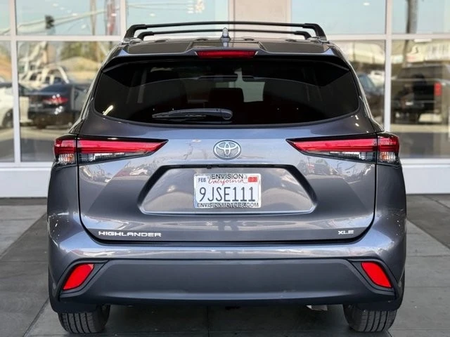 2023 Toyota Highlander - Image 11 of 21