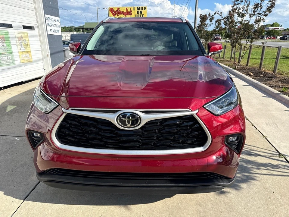 2023 Toyota Highlander - Image 6 of 21