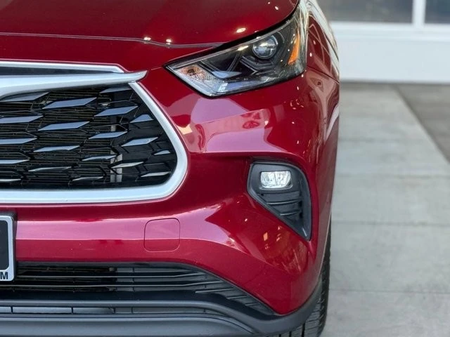 2023 Toyota Highlander - Image 6 of 12