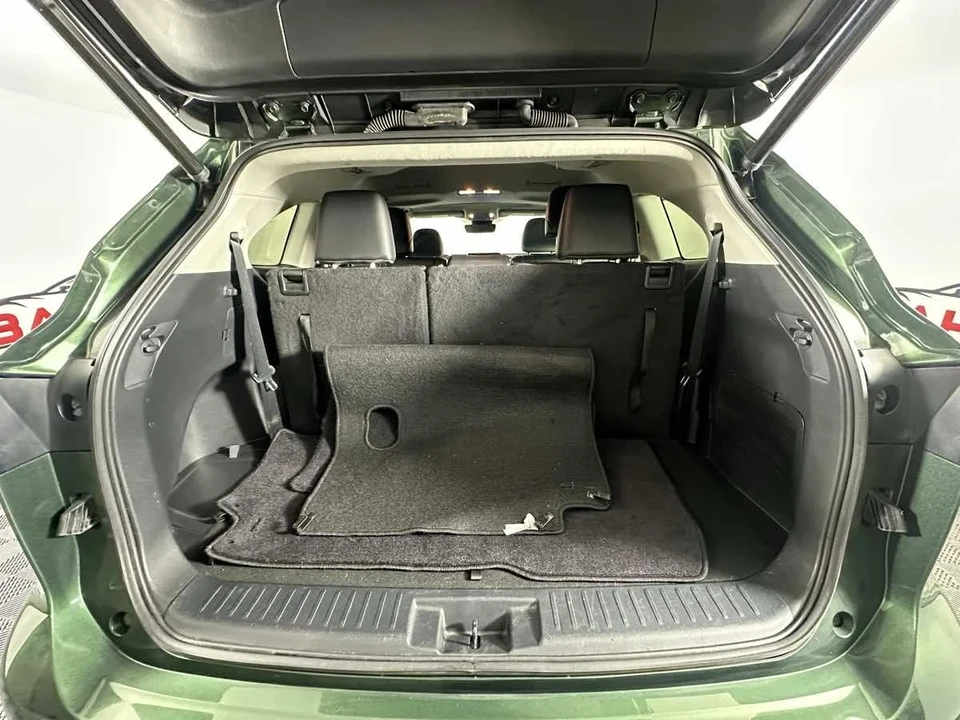 2023 Toyota Highlander - Image 21 of 21