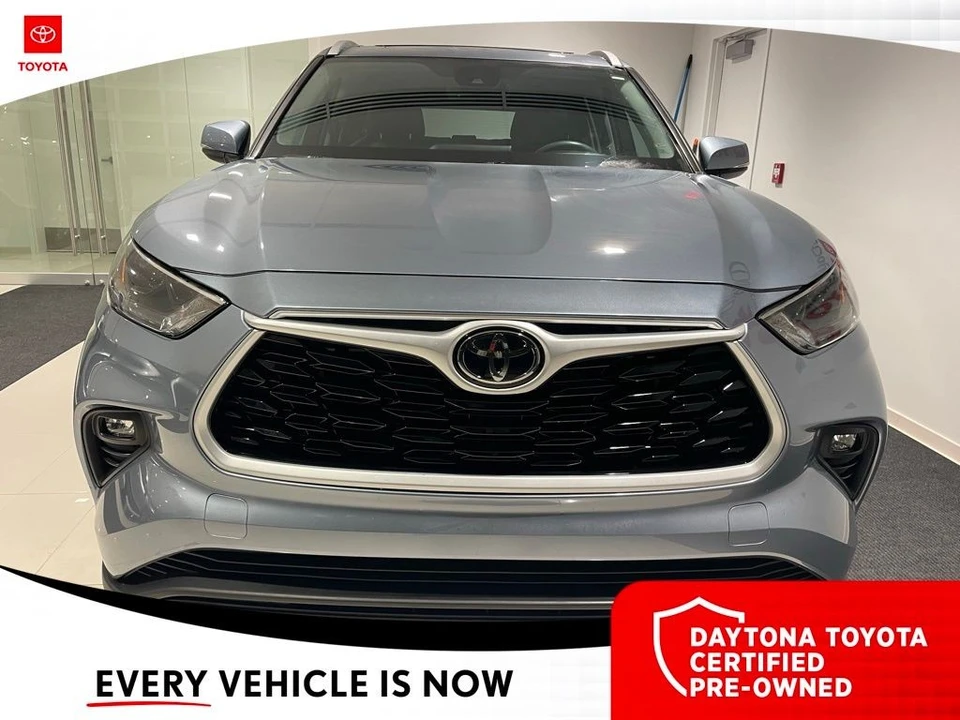 2023 Toyota Highlander - Image 11 of 12