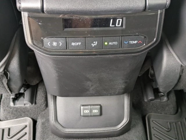 2023 Toyota Highlander - Image 17 of 21