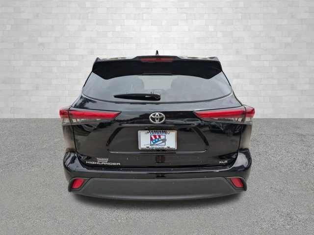 2023 Toyota Highlander - Image 5 of 21