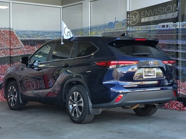 2023 Toyota Highlander - Image 6 of 12