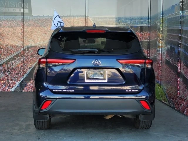 2023 Toyota Highlander - Image 7 of 12