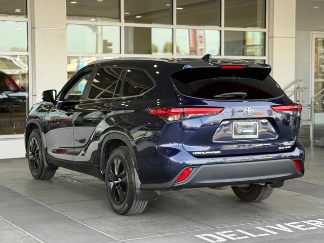 2023 Toyota Highlander - Image 10 of 21