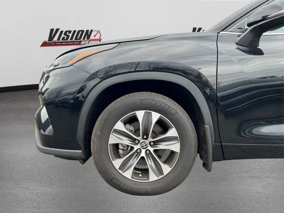 2023 Toyota Highlander - Image 12 of 12