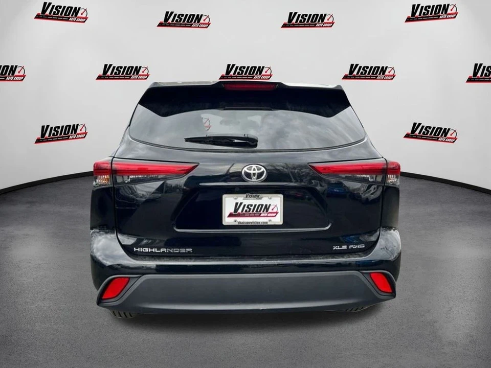 2023 Toyota Highlander - Image 6 of 12