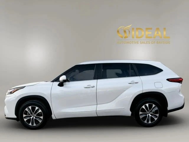 2023 Toyota Highlander - Image 4 of 21