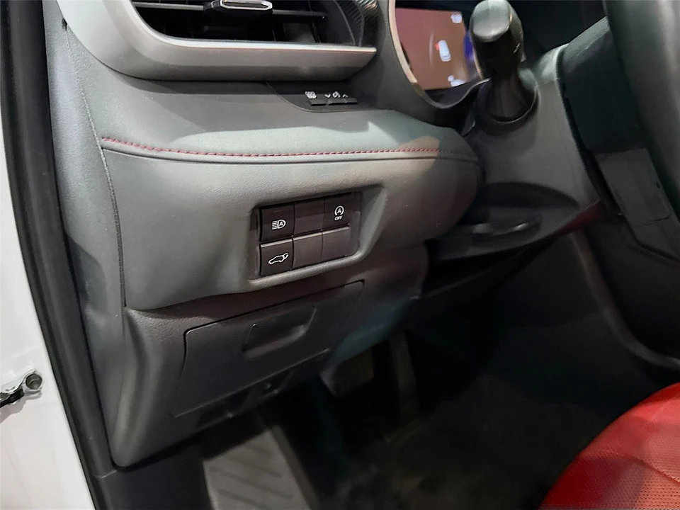 2023 Toyota Highlander - Image 7 of 21