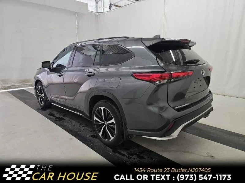 2023 Toyota Highlander - Image 9 of 9