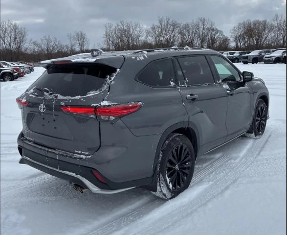 2023 Toyota Highlander - Image 4 of 13