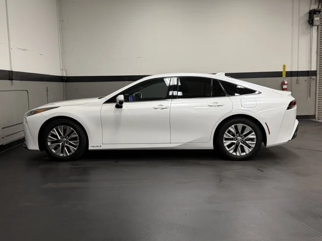 2023 Toyota Mirai - Image 10 of 12