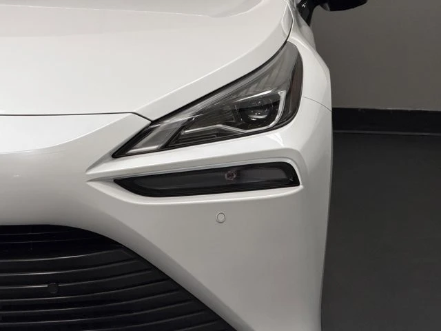 2023 Toyota Mirai - Image 9 of 12