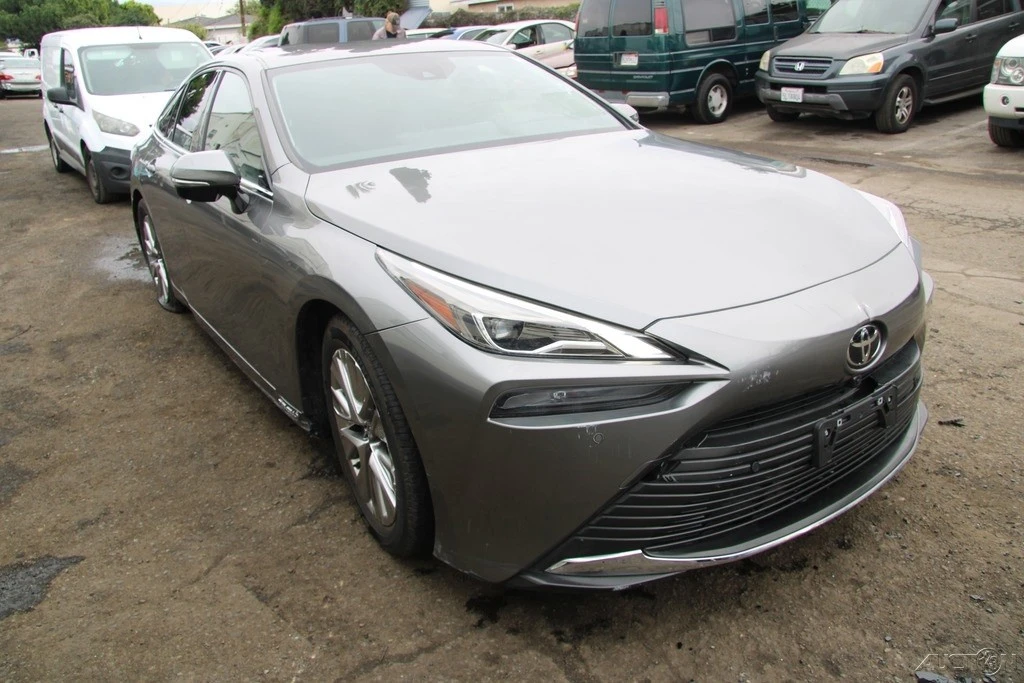 2023 Toyota Mirai - Image 8 of 21