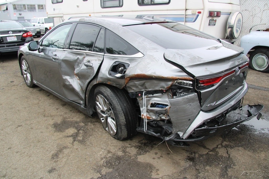 2023 Toyota Mirai - Image 4 of 21