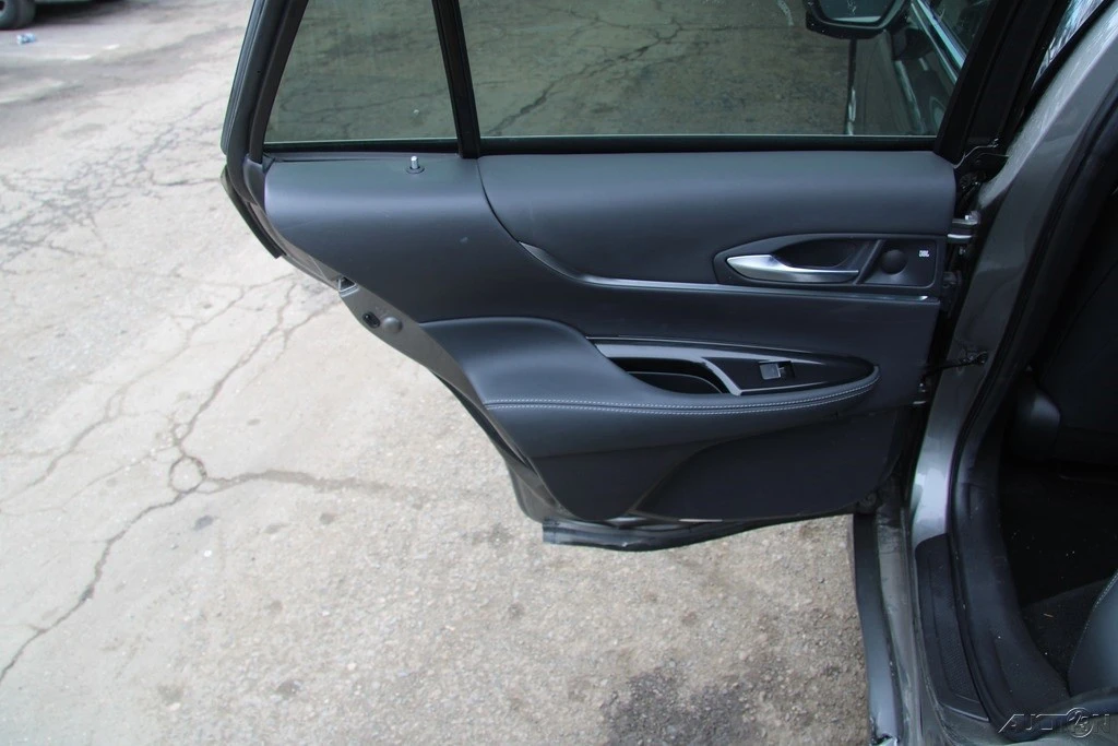 2023 Toyota Mirai - Image 19 of 21