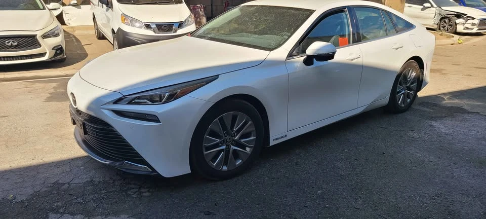 2023 Toyota Mirai - Image 3 of 8