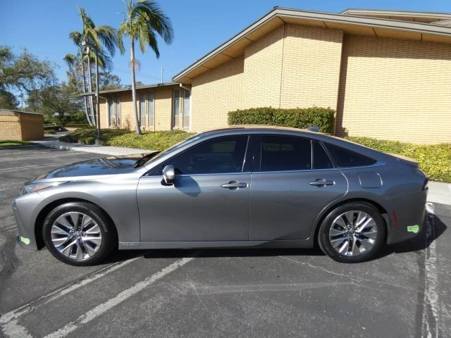 2023 Toyota Mirai - Image 14 of 21