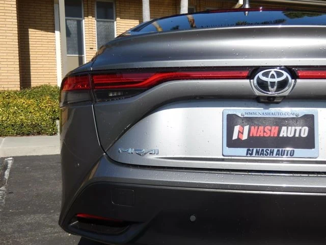 2023 Toyota Mirai - Image 11 of 21