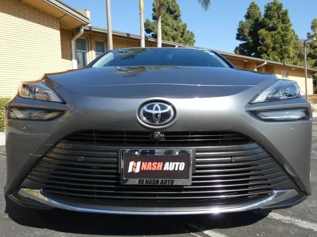 2023 Toyota Mirai - Image 18 of 21