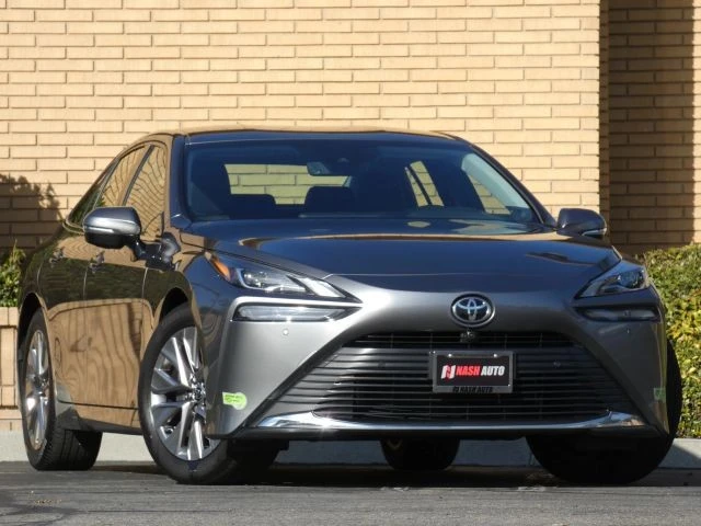 2023 Toyota Mirai - Image 2 of 21