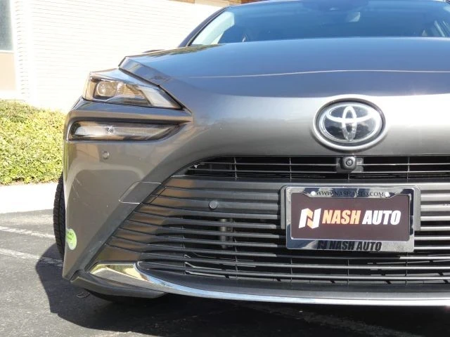 2023 Toyota Mirai - Image 18 of 21